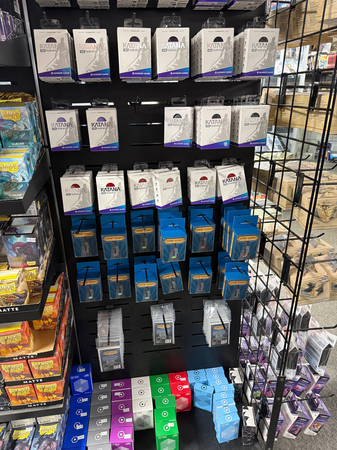 How Many Sleeves Do You Need for a Commander Deck?